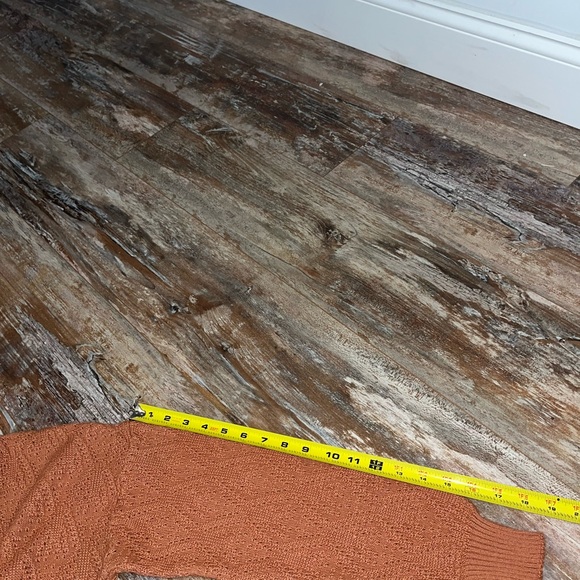 Woman’s Keneth Too Orange Cable Knit Sweater Size XL - Picture 6 of 8